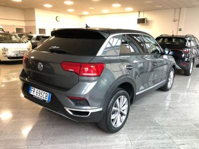 Volkswagen T-Roc 1.0 TSI 115 CV Style BlueMotion Technology Grigio usata Bareggio