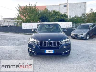 BMW X5 xDrive30d 258CV Experience Blu/Azzurro usata Isernia