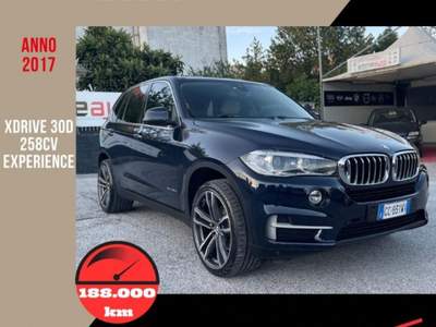 BMW X5 xDrive30d 258CV Experience Blu/Azzurro usata Isernia