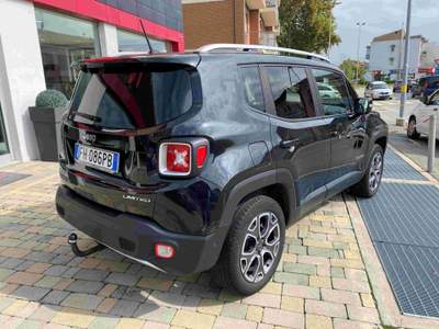 Jeep Renegade 2.0 Mjt 140CV 4WD DDCT Active Drive Limited NAVI Nero usata Alba