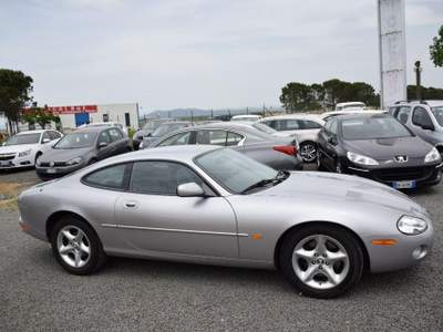 Jaguar XK 4.0 Coupé Argento usata Montalto di Castro