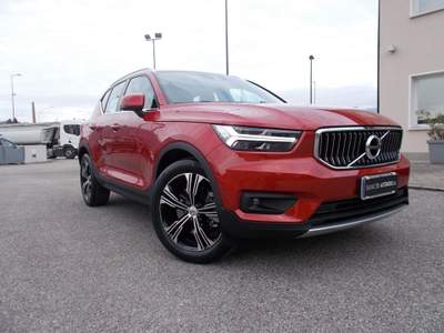 Volvo XC40 T5 Recharge Plug-in Hybrid Inscription Lilla usata SAN VENDEMIANO Volvo XC40 T5 Recharge Plug-in Hybrid Inscription Lilla usata SAN VENDEMIANO