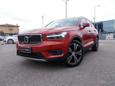 Volvo XC40 T5 Recharge Plug-in Hybrid Inscription Lilla usata SAN VENDEMIANO
