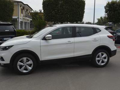 Nissan Qashqai 1.5 dCi Acenta Bianco usata Fondi