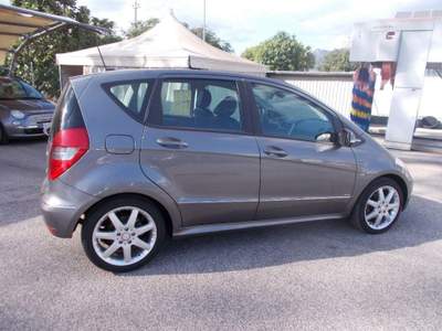 Mercedes-Benz Classe A 160 BlueEFFICIENCY Grigio usata Terni