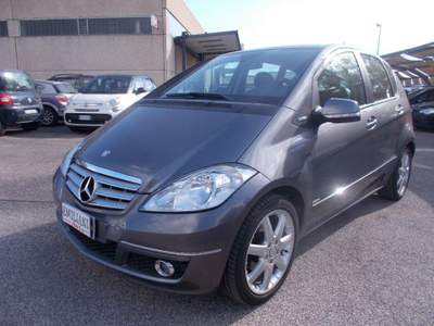 Mercedes-Benz Classe A 160 BlueEFFICIENCY Grigio usata Terni