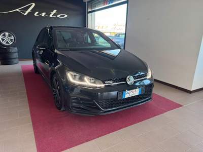 Volkswagen Golf 2.0 TDI GTD DSG Nero usata Ponte di Piave