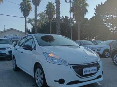 Peugeot 208 1.0 VTi 68 CV 5p. Active Bianco usata Modica