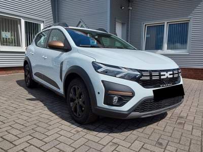 Dacia Sandero Stepway 1.0 TCe ECO-G Extreme Bianco usata Castelnuovo Rangone