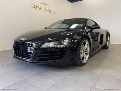 Audi R8 R8 4.2 V8 FSI quattro R tronic Nero usata Villorba