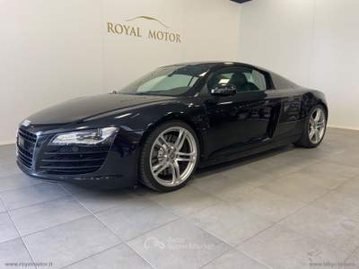 Audi R8 R8 4.2 V8 FSI quattro R tronic Nero usata Villorba