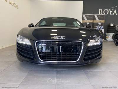 Audi R8 R8 4.2 V8 FSI quattro R tronic Nero usata Villorba
