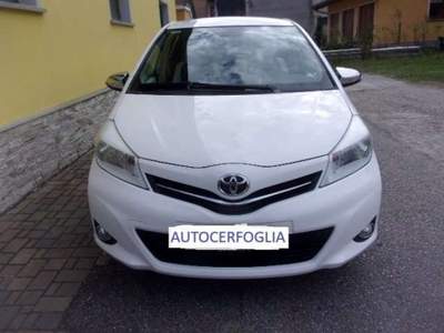Toyota Yaris Yaris 5p 1.0 Lounge -X NEO PATENTATI !! Bianco usata Samolaco