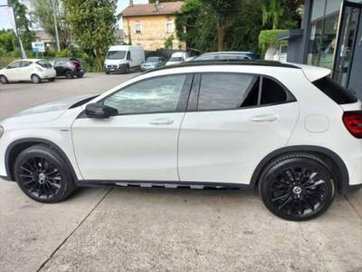 Mercedes-Benz GLA 200 d Premium auto Bianco usata Cervignano del Friuli