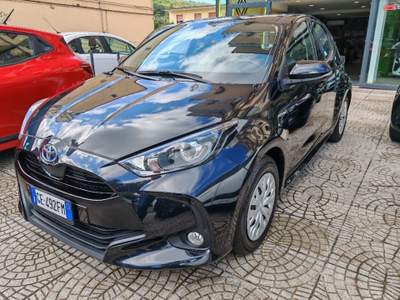 Toyota Yaris 1.5 Hybrid 5 porte Business Nero usata Napoli