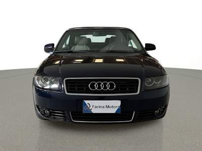 Audi A4 Cabriolet 2.5 TDI - Clima - Radio CD - Radica Blu/Azzurro usata Liscate