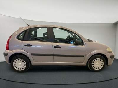 Citroen C3 1.1 NEOPATENTATI - Clima - Fendinebbia - Autoradio Grigio usata Liscate