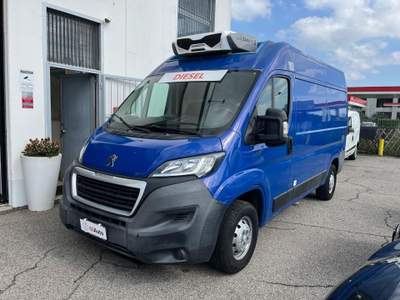 Peugeot Boxer 335 2.0 BlueHDi 160CV PLM-TM-DC Furgone Blu/Azzurro usata Cassina de' Pecchi