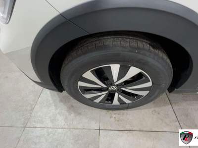 Volkswagen Taigo 1.0 TSI 110 CV DSG Life Bianco usata Albano Laziale