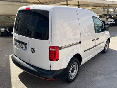 Volkswagen Caddy 2.0 TDI 102 CV Furgone Grigio usata Alcamo