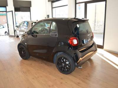 Smart ForTwo 70 1.0 twinamic Solidblack*OK NEOPATENTATO* Nero usata Sesto Calende