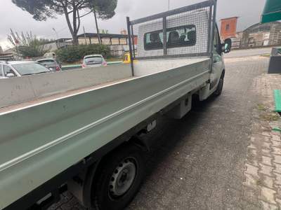 Renault Master . usata santa maria a monte