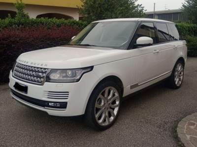 Land Rover Range Rover Range Rover 3.0 tdV6 Vogue auto Bianco usata Ispra