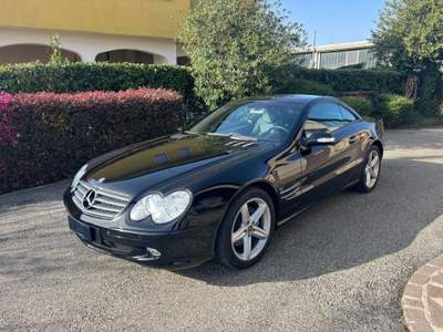 Mercedes-Benz SL V8 Nero usata Ispra