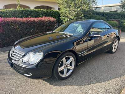 Mercedes-Benz SL V8 Nero usata Ispra