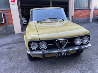 Alfa Romeo Giulia Berlina 1300 115.09 Oro usata Ispra