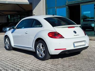 Volkswagen Maggiolino 1.6 TDI 105cv Design BlueMotion Technology Bianco usata San Salvatore Telesino