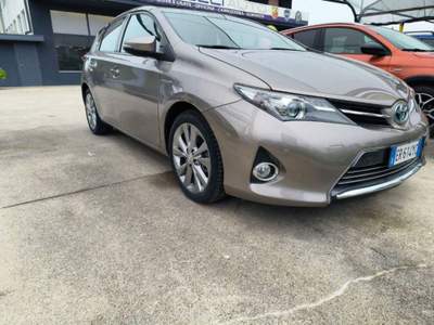 Toyota Auris 1.8h Active eco 5p Oro usata Cervignano del Friuli