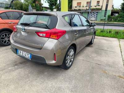 Toyota Auris 1.8h Active eco 5p Oro usata Cervignano del Friuli