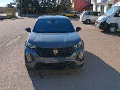Peugeot 2008 1.2 puretech Active s&s 100cv Grigio usata Tortolì