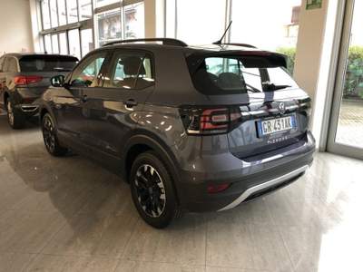 Volkswagen T-Cross 1.0 TSI 110 CV Style Grigio usata Bareggio