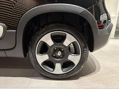 Fiat Panda 1.0 FireFly S&S Hybrid Pandina Nero usata Santa Maria di Licodia