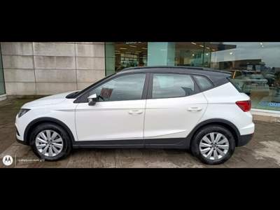 Seat Arona 1.0 TGI Style Bianco usata ABBIATEGRASSO