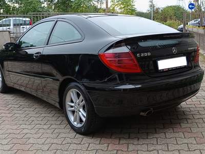 Mercedes-Benz Classe C SportCoupe 200 Kompressor TPS Classic Autom. Tetto Apribile Nero usata Opera