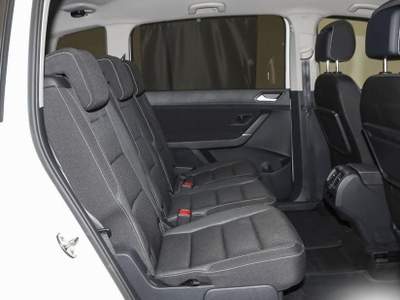 Volkswagen Touran 2.0 TDI 150 CV SCR DSG Active Bianco usata Castelnuovo Rangone
