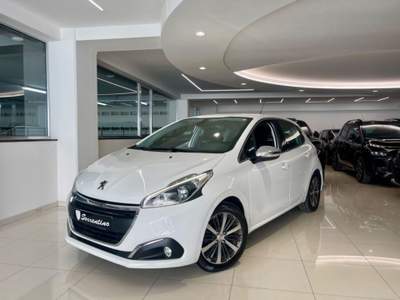 Peugeot 208 BlueHDi 100 5 porte Allure Bianco usata Sant'Antonio Abate