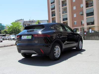 Jaguar E-Pace 2.0D 150 CV SE Nero usata Latina