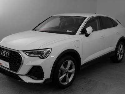 Audi Q3 SPB 45 TFSI e S tronic S line edition Bianco usata Paruzzaro