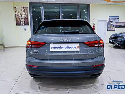 Audi Q3 35 TDI S tronic Business Grigio usata Matera