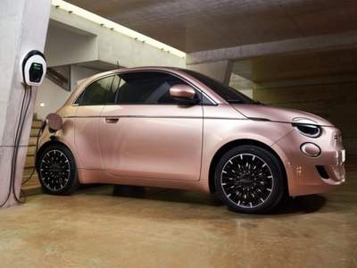 Fiat 500 La Prima 3+1 23,65 kWh Giallo usata Bastia Umbra