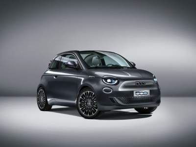 Fiat 500 La Prima Cabrio 23,65 kWh Giallo usata Bastia Umbra