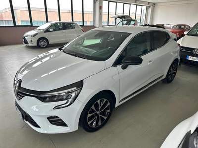 Renault Clio TCe 90 CV 5 porte Techno Bianco usata Novellara
