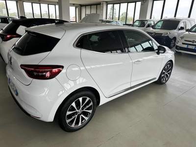 Renault Clio TCe 90 CV 5 porte Techno Bianco usata Novellara