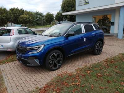 Renault Austral Austral Full Hybrid E-Tech 200 CV Techno Esprit Al Blu/Azzurro usata Alba