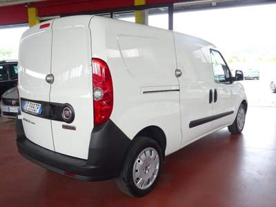 Fiat Doblò Doblò1.6 MJT105CV S&S PL-TN 3POSTI Maxi Business Bianco usata Maser