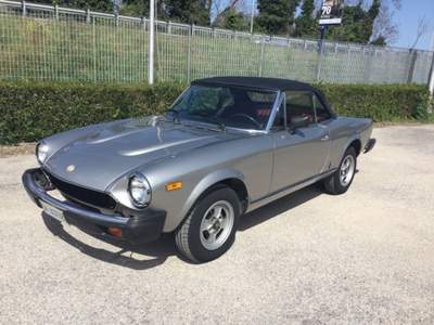 Fiat 124 spider 124 spider CS2 105cv Argento usata Torre de' Passeri